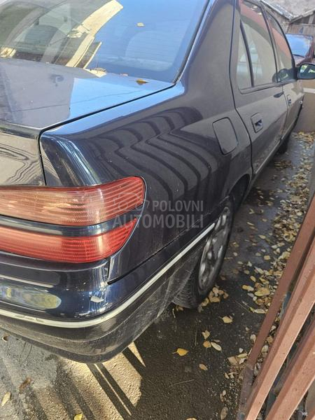 Peugeot 406 