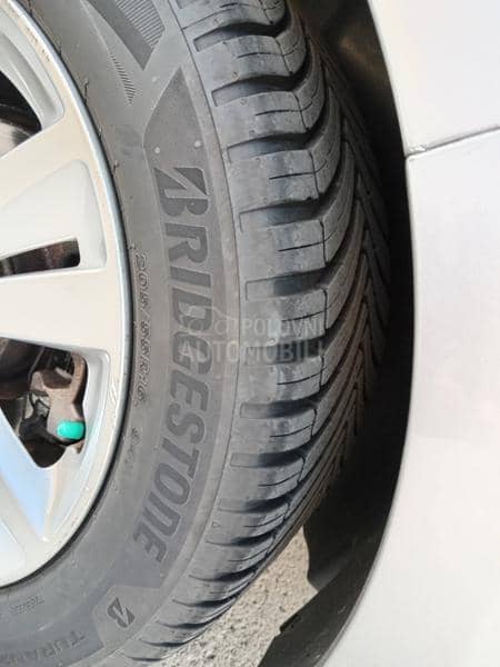 Peugeot 308 1.6HDI 88K.W N0V Peugeot 308 1.6HDI 88K.W N0V