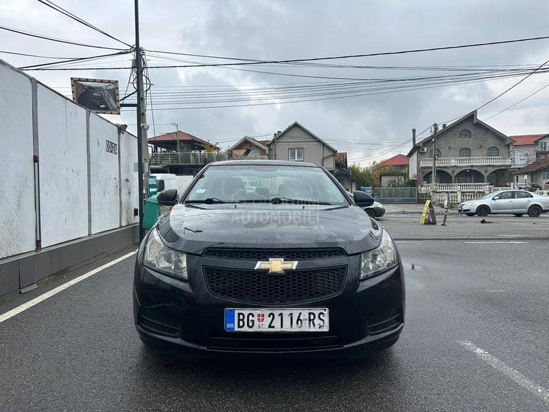 Chevrolet Cruze 1.6 DeLux