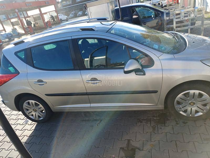 Peugeot 207 sw