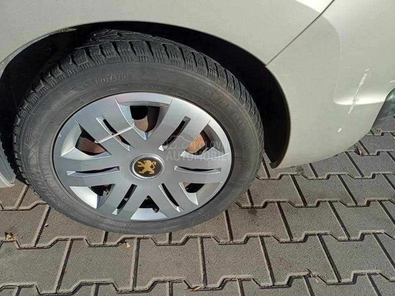 Peugeot 207 sw
