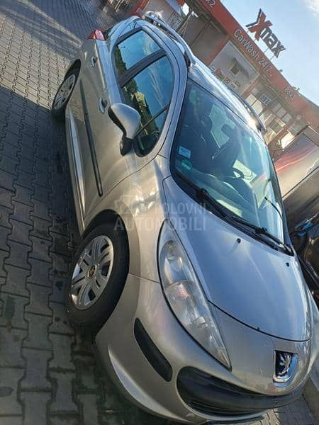 Peugeot 207 sw