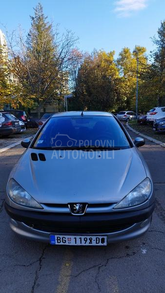 Peugeot 206  Peugeot 206