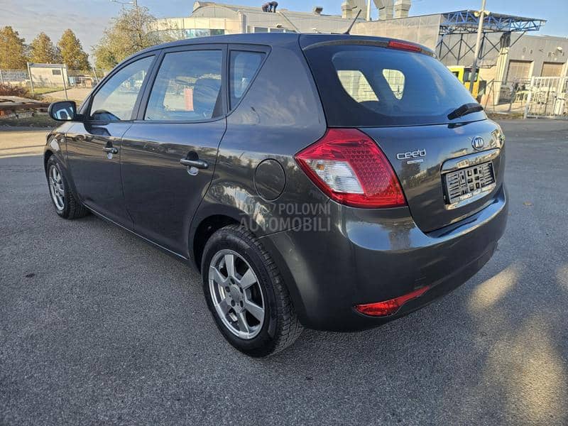 Kia cee`d 1.6 D