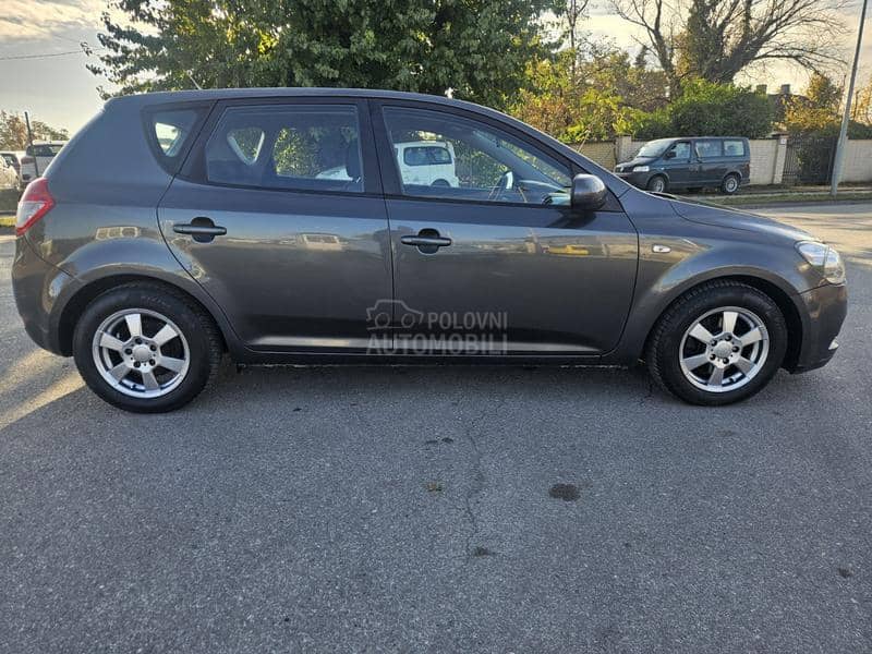 Kia cee`d 1.6 D