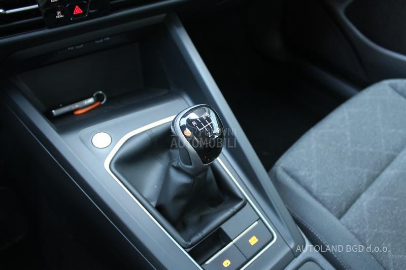 Volkswagen Golf 8 2.0 TDI Life