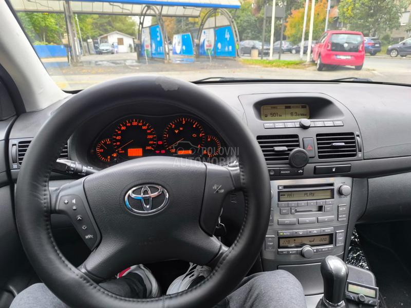 Toyota Avensis 2.0 D4D