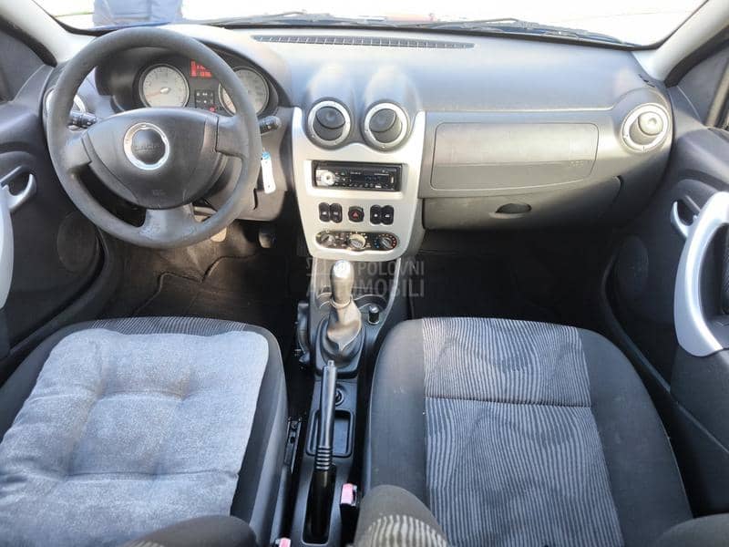Dacia Sandero 1.2 16v b e.n z Dacia Sandero 1.2 16v b e.n z