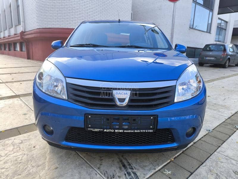 Dacia Sandero 1.2 16v b e.n z Dacia Sandero 1.2 16v b e.n z
