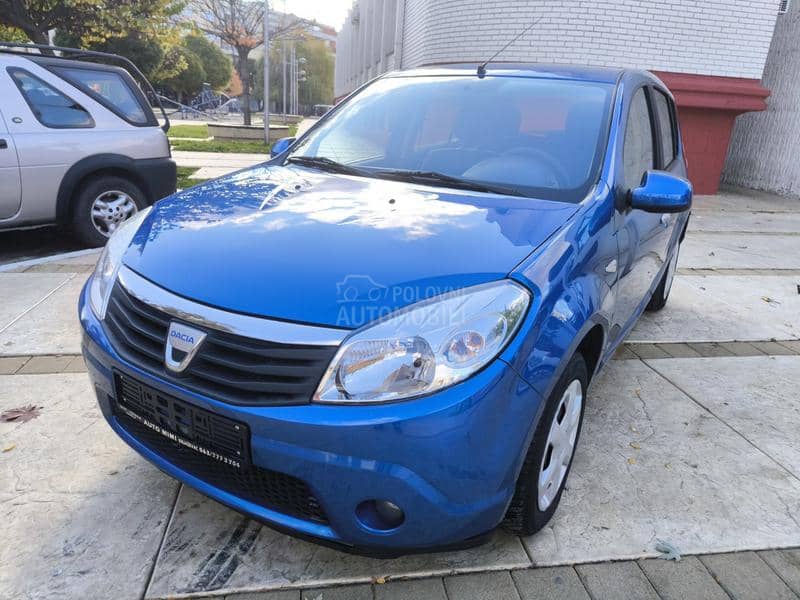 Dacia Sandero 1.2 16v b e.n z Dacia Sandero 1.2 16v b e.n z