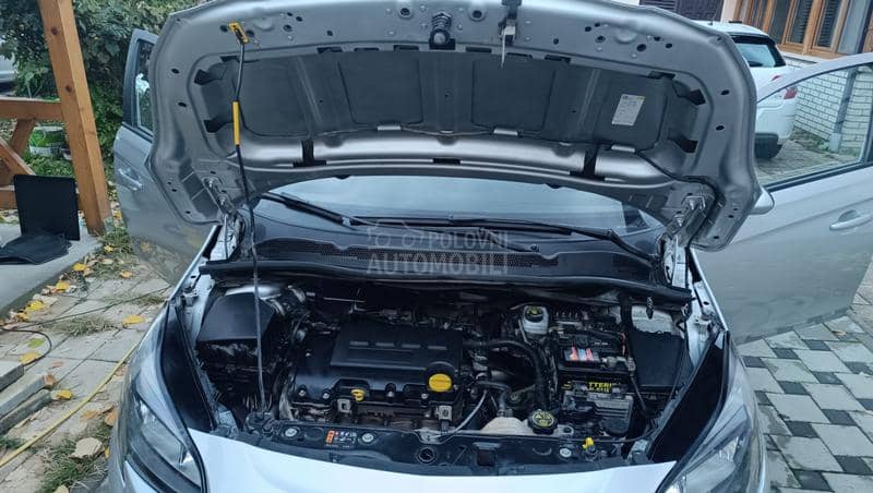 Opel Corsa E 1.2
