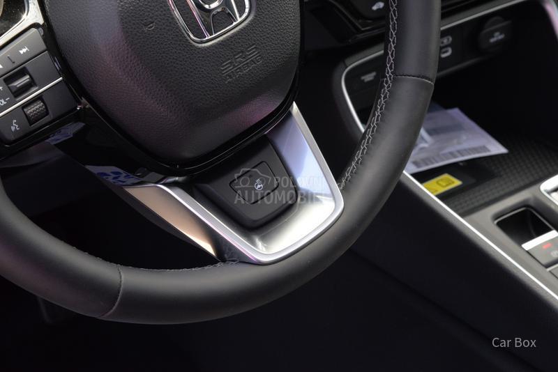 Honda CR-V ADVANCE 2.0