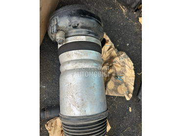 Jastuk sa armontizerom za Audi Q7