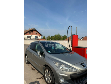 Peugeot 308 1.6HDI NAV-PANO