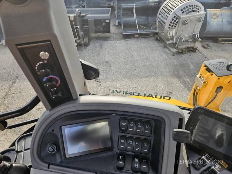 JCB 4CX PRO DUAL DRIVE