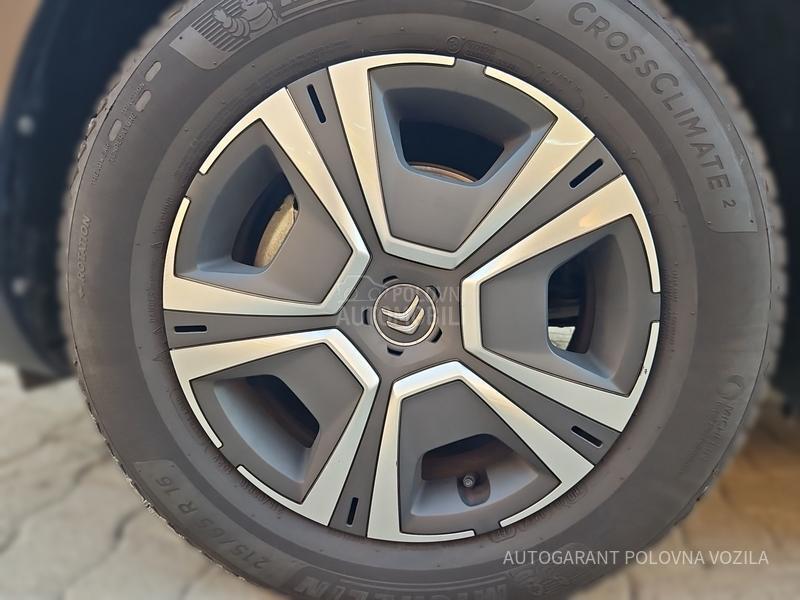 Citroen C4 1.2  LIVE PACK