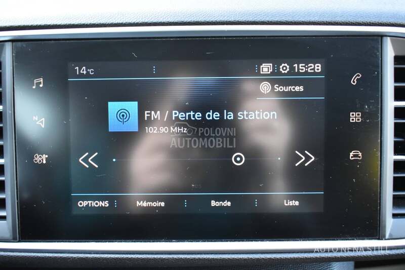 Peugeot 308 Allure 1.2 MT