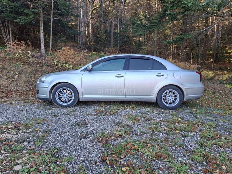 Toyota Avensis d4d