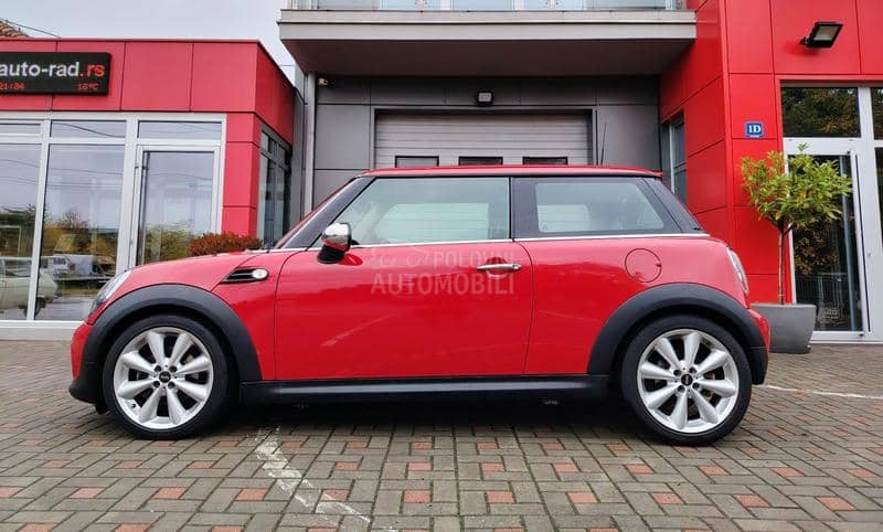 MINI One xen,leder,pano,nav