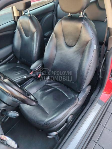 MINI One xen,leder,pano,nav