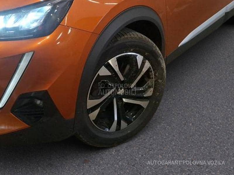 Peugeot 2008 1.5HDI ALLURE A/T