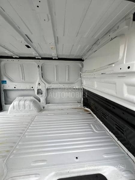 Renault Trafic 2.0 dci 60.000km