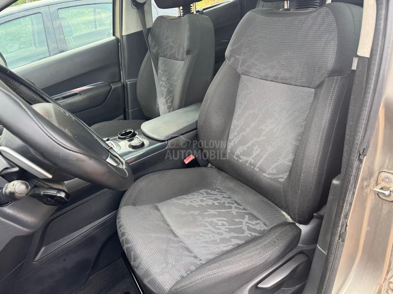 Peugeot 3008 1,6hdi Aut0matik Peugeot 3008 1,6hdi Aut0matik