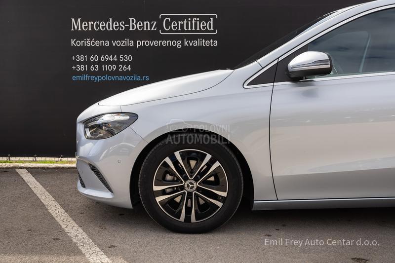 Mercedes Benz B 180 