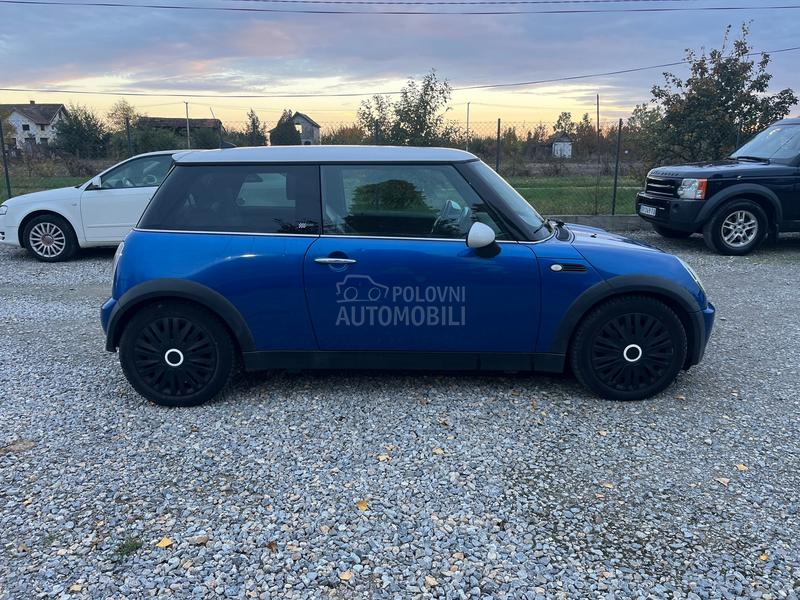 MINI Cooper 