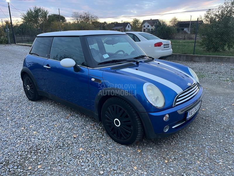 MINI Cooper 