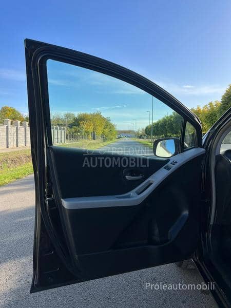 Toyota Yaris 1.3 AUT/ALU