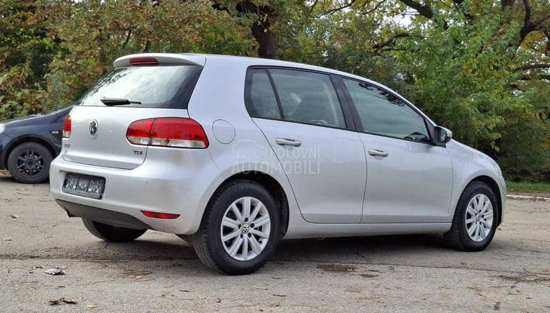 Volkswagen Golf 6  Volkswagen Golf 6