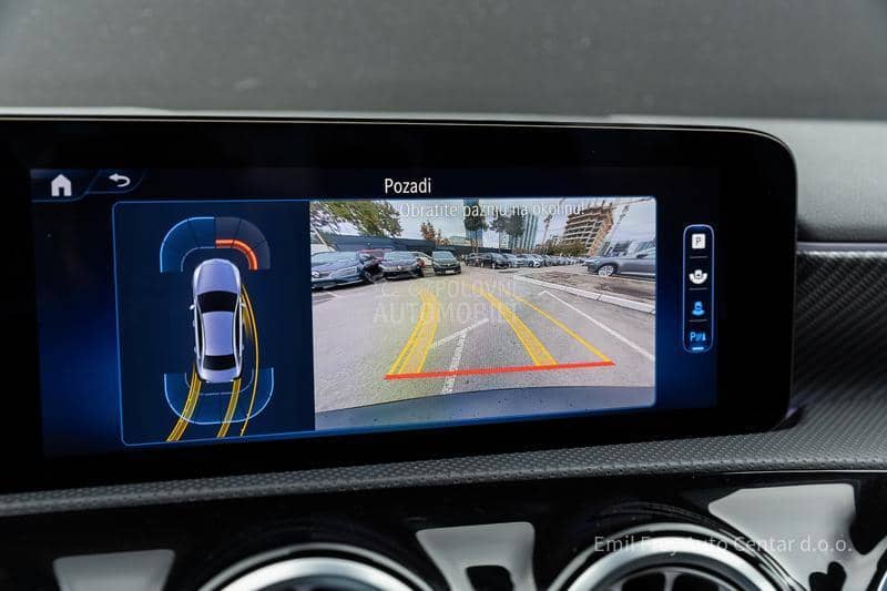 Mercedes Benz A 180 Sedan