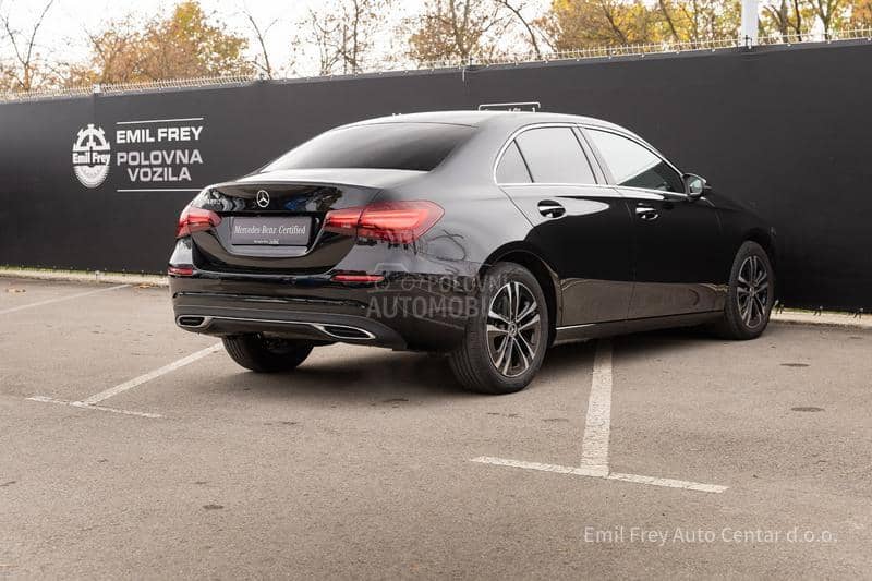 Mercedes Benz A 180 Sedan