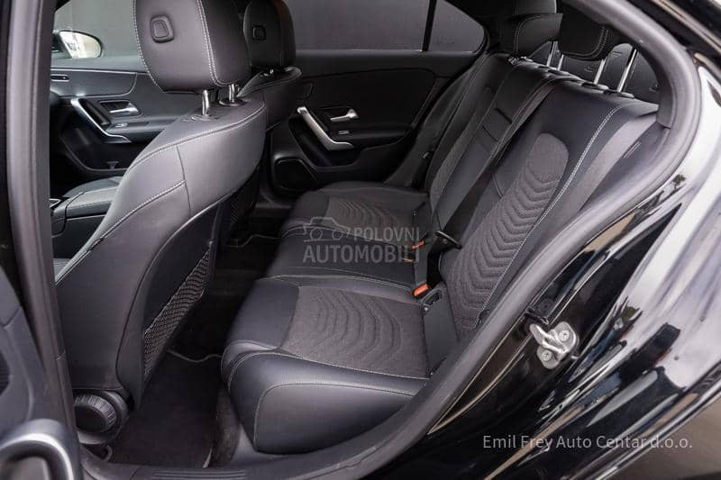 Mercedes Benz A 180 Sedan