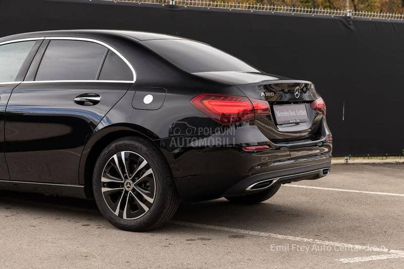 Mercedes Benz A 180 Sedan