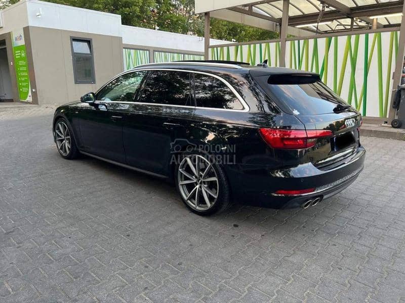 Audi A4 3.0 TDI 3xS LINE