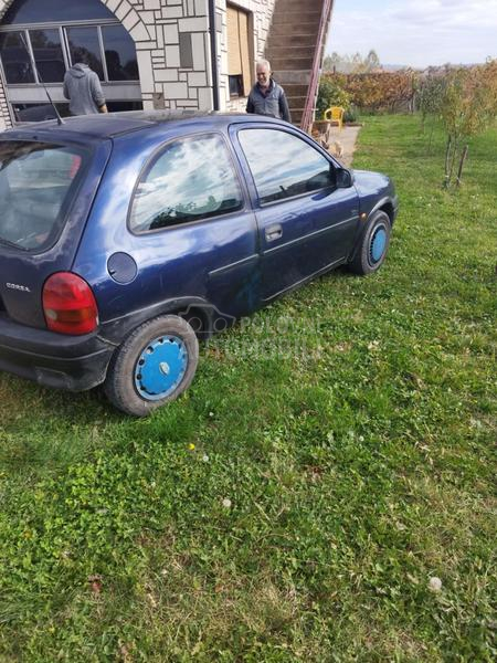 Opel Corsa B 