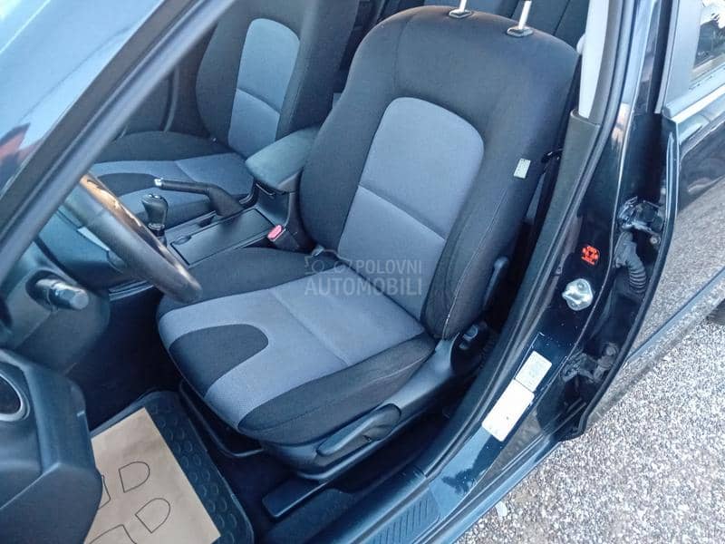 Mazda 3 1.6 hdi
