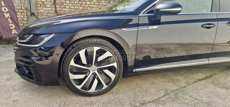 Volkswagen Arteon 2.0 TSI R line