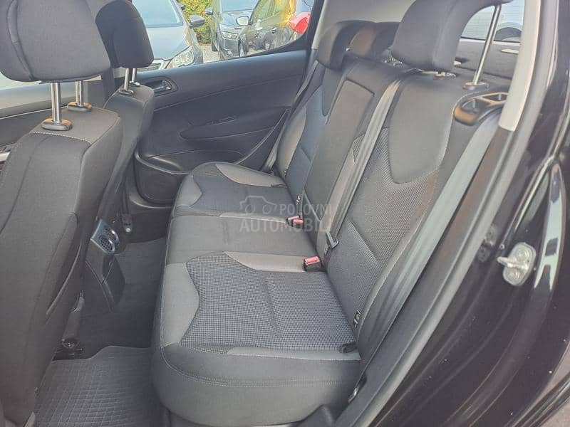 Peugeot 308 1.6 hdi  PREMIUM