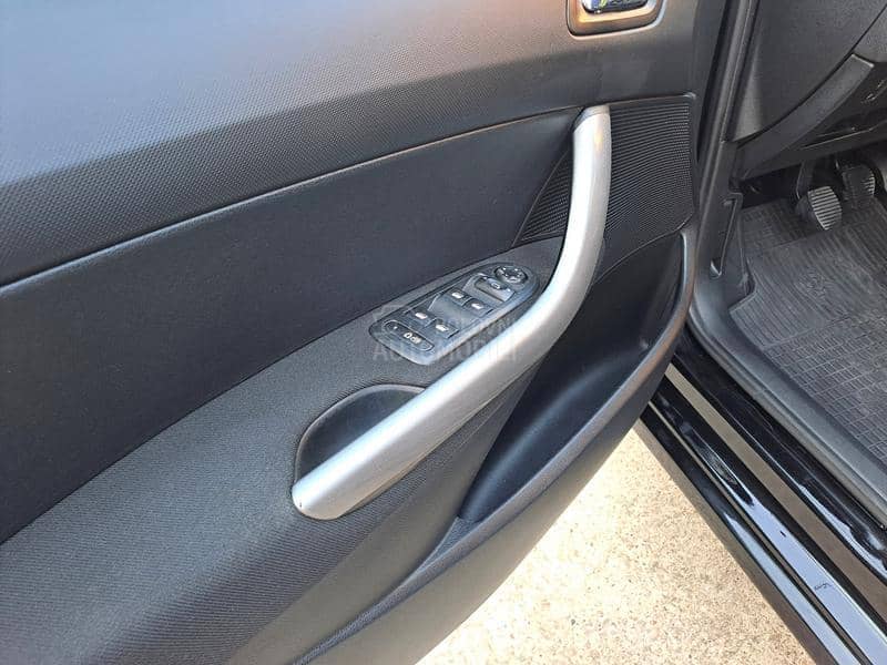 Peugeot 308 1.6 hdi  PREMIUM