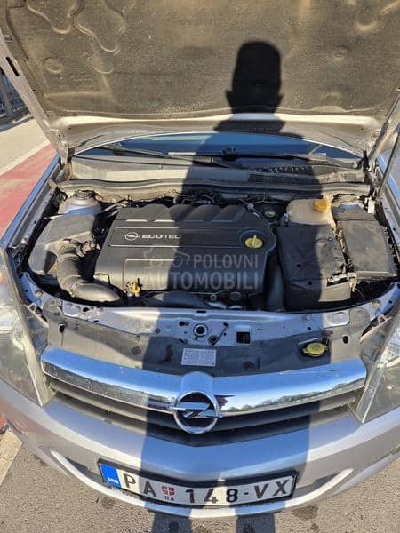 Opel Astra H GTC