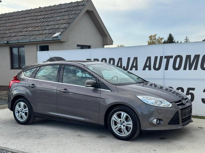 Ford Focus TITANIUM