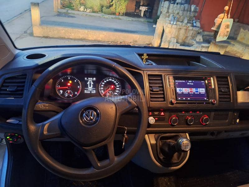 Volkswagen Transporter T6 2.0tdi