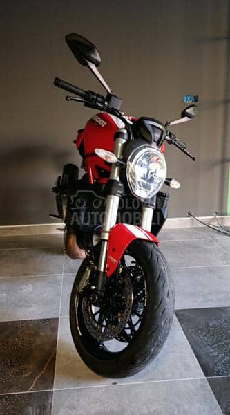 Ducati Monster 821