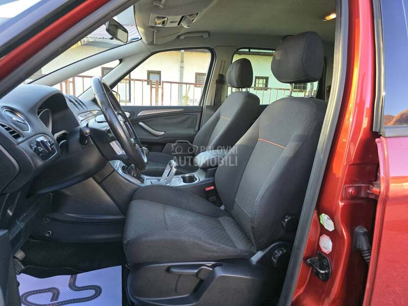 Ford S-Max 2.0TDCI 7 SEDISTA