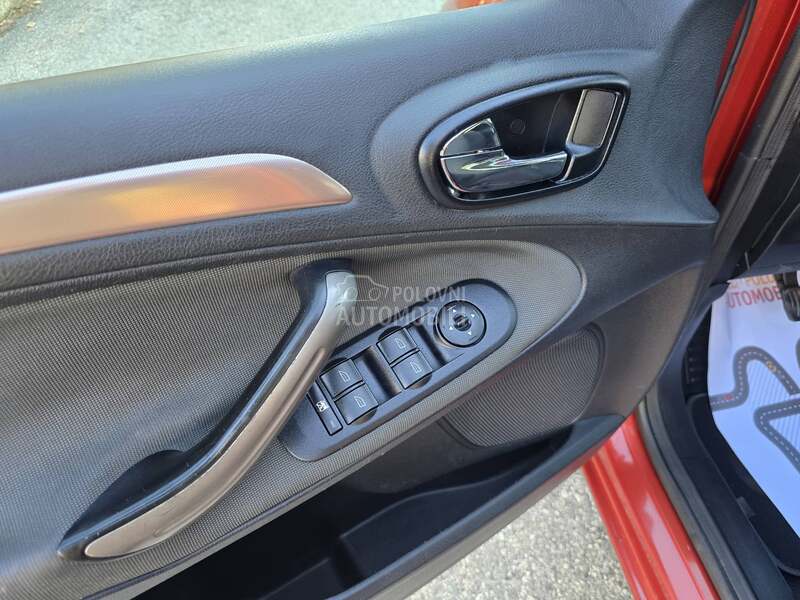 Ford S-Max 2.0TDCI 7 SEDISTA