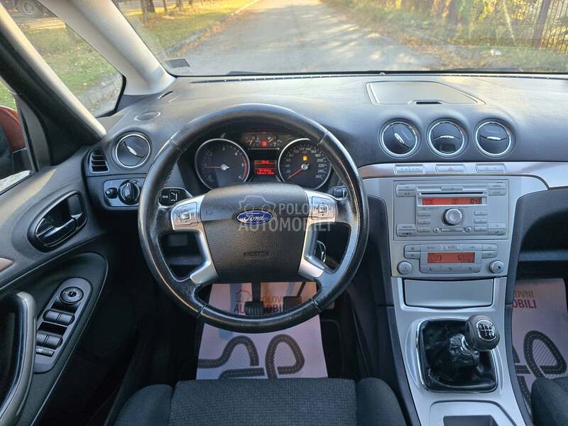 Ford S-Max 2.0TDCI 7 SEDISTA