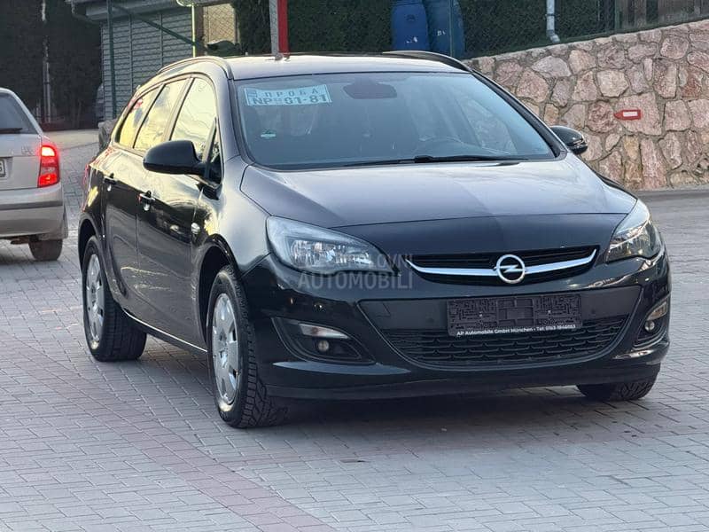 Opel Astra J 
